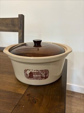 Vintage Amana Country Cooker Stoneware with glass lid